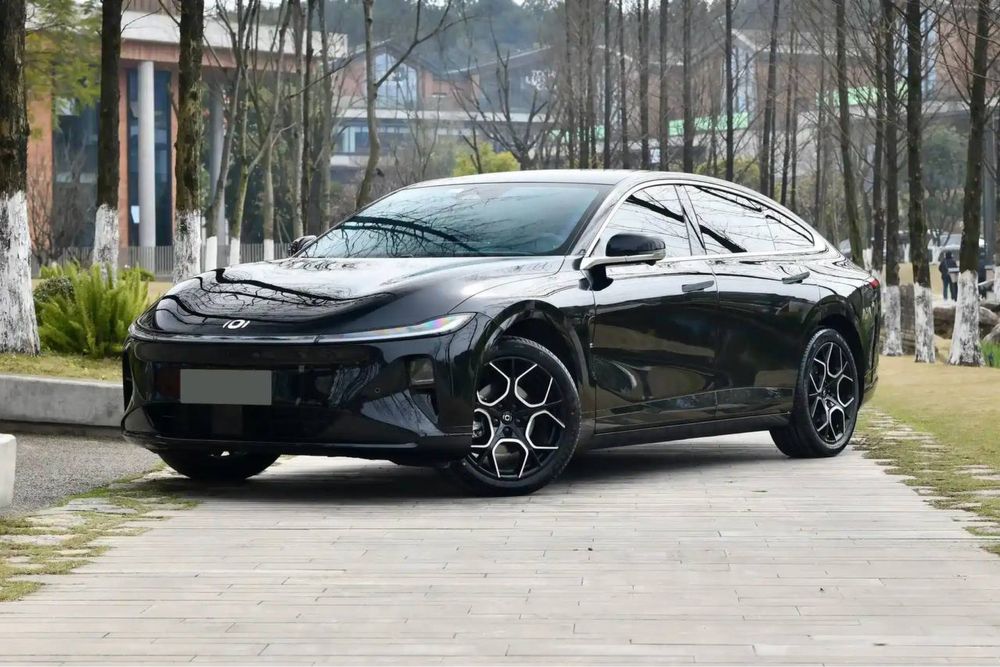 Changan Nevo A07 гибрид 230км в наличии