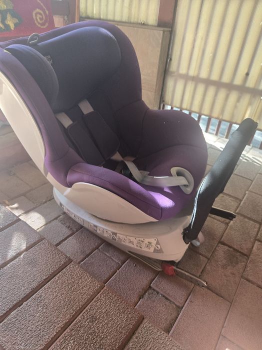 Scaun auto Britax Romer cu isofix