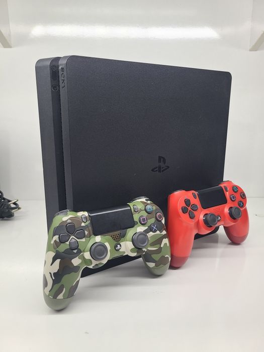 PlayStation 4 Slim
