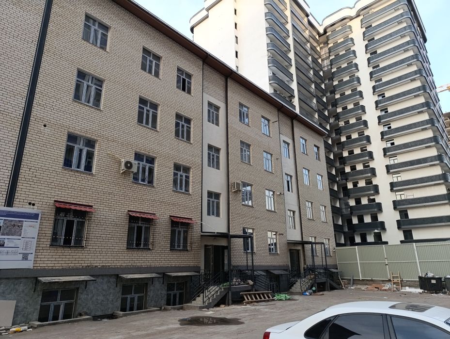 Юнусабад 1/1/4 кадастр есть! Кирпичный