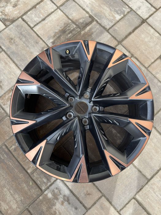 Vand janta cupra r19x112 5FF60025S