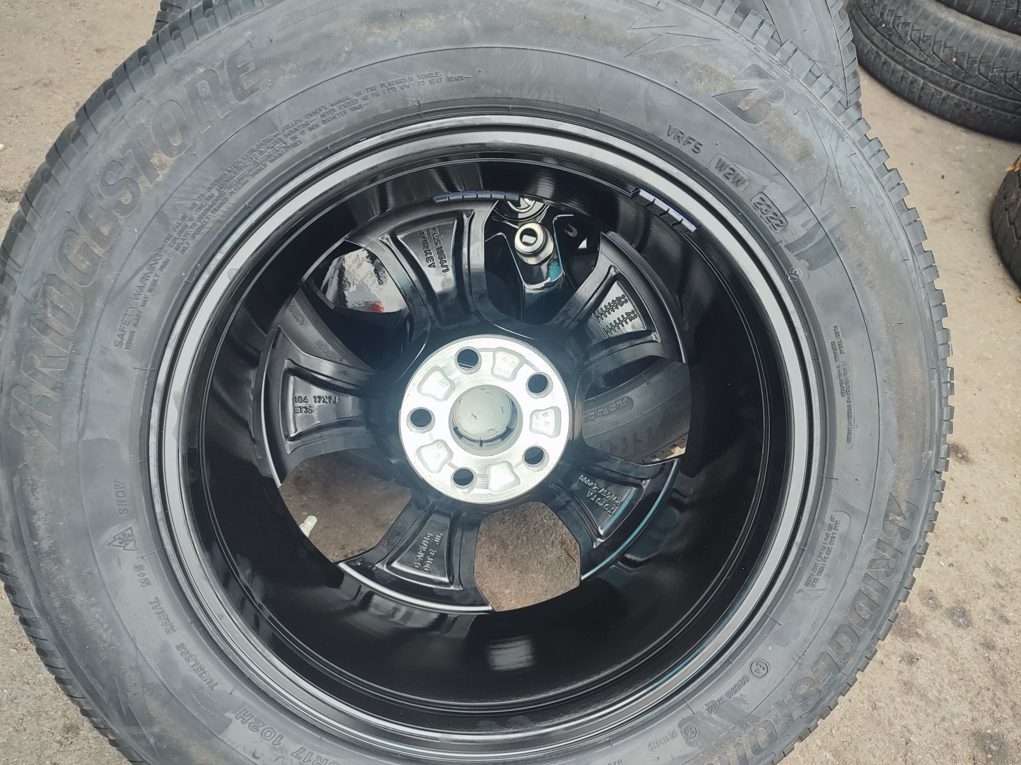 17" оригинални алуминиеви джанти за Toyota RAV4.