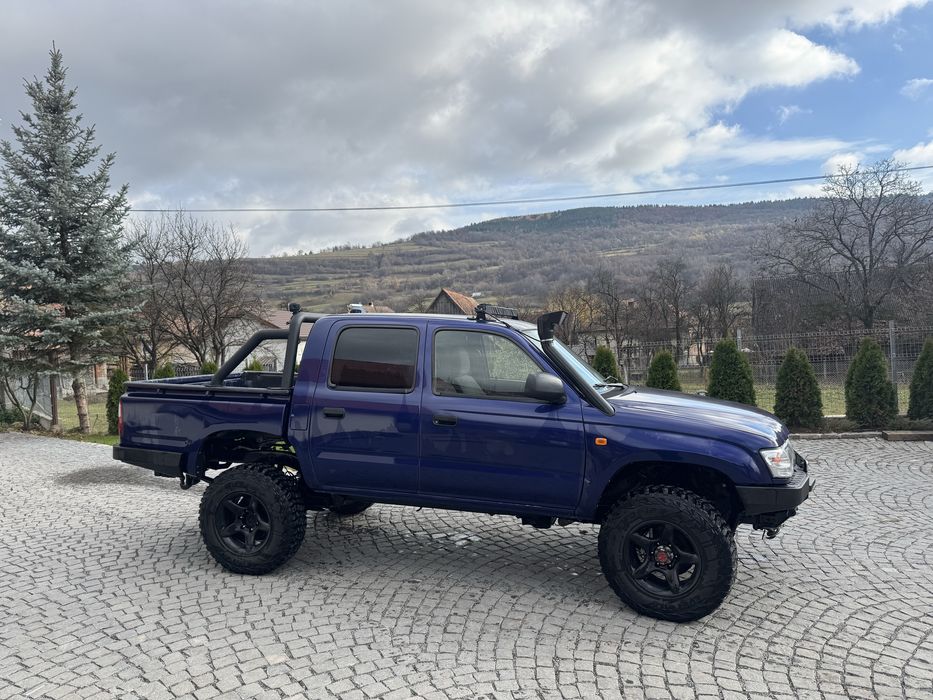 Toyota Hilux 2.5