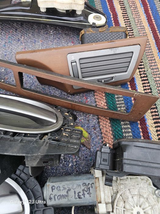 Продавам части за БМВ Е65/66