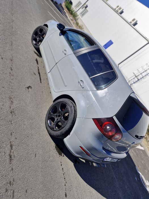 Vand golf 5 pachet gti