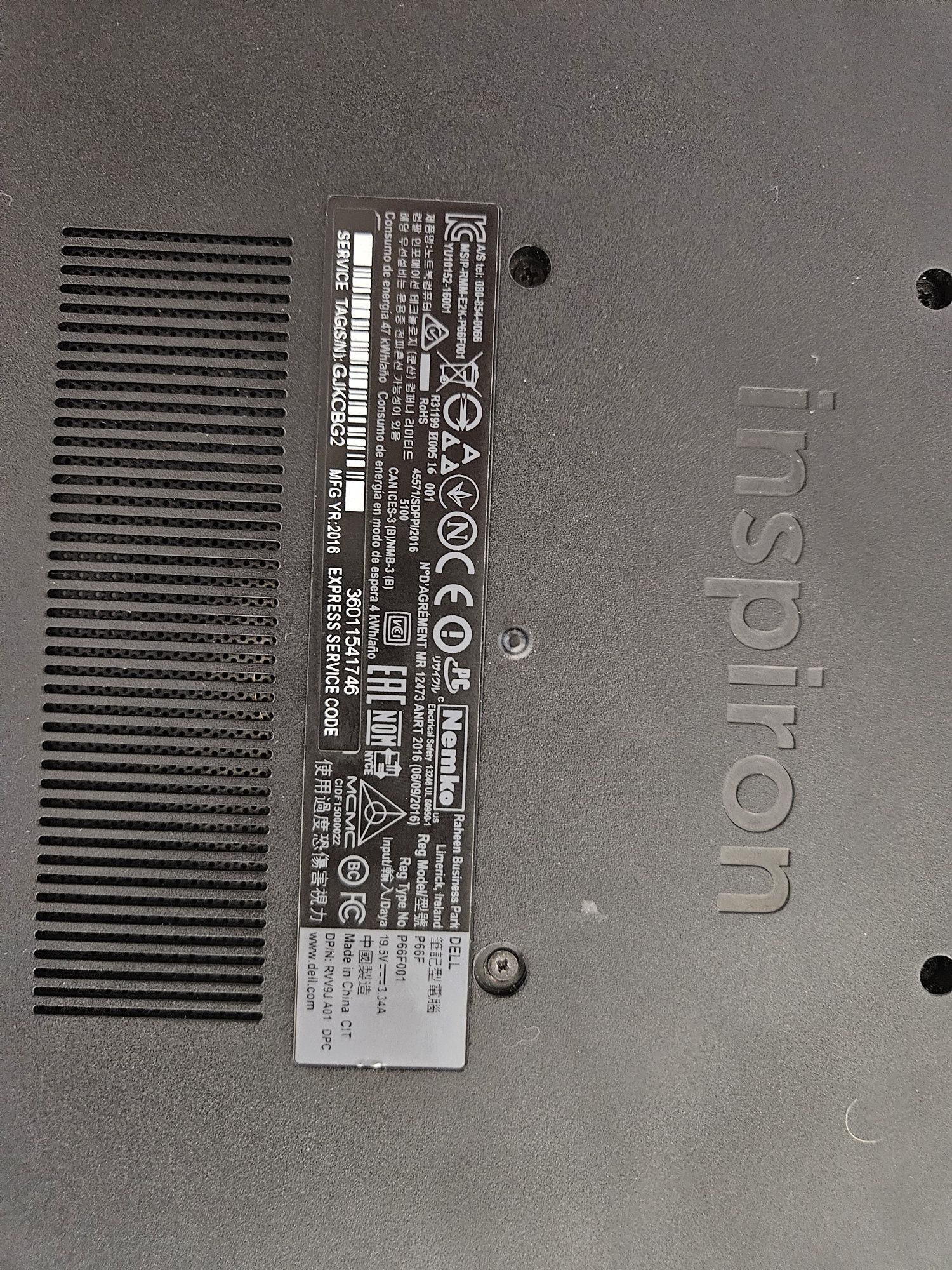 Ноутбук Dell Inspiron Gaming P66F001