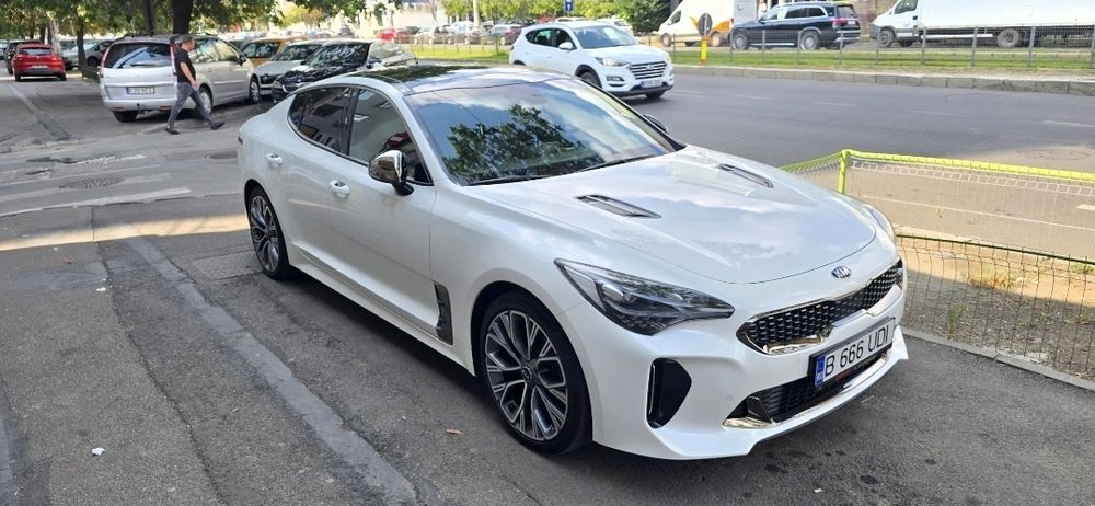Kia stinger 2019