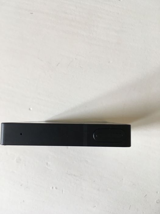 LightPhone III + Carcasa Galben, alb