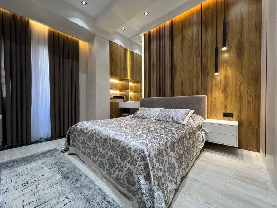 Аренда!!! Бабур улица 2х комнатная люкс квартира