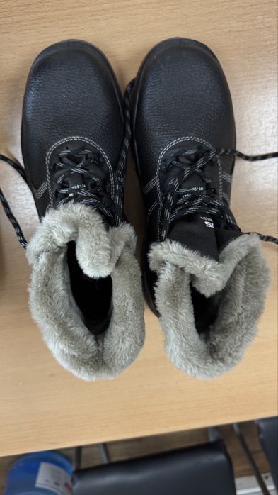 Спецобувь  для строительных работ