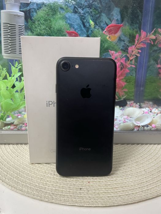 Продам IPhone 7 256GB