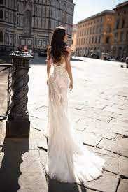 Vand rochie de mireasa tip sierna Milla Nova model Deila