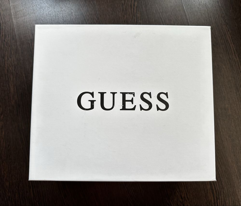 Pantofi Guess Pumps NOI