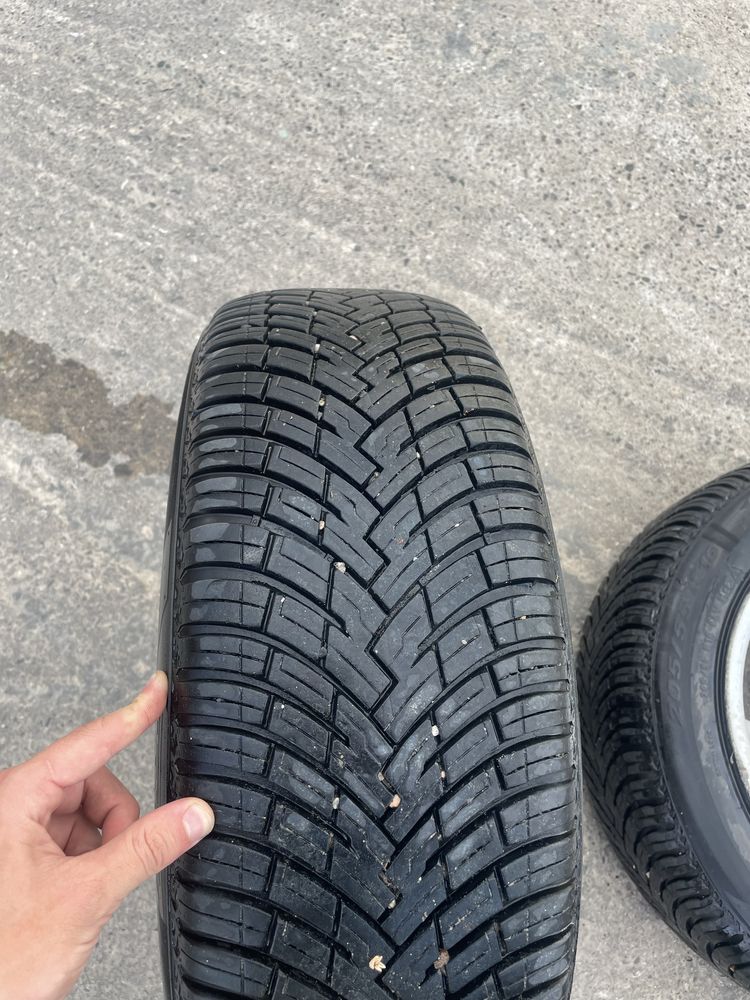 Гуми Pireli всезезонни 205/55 R16