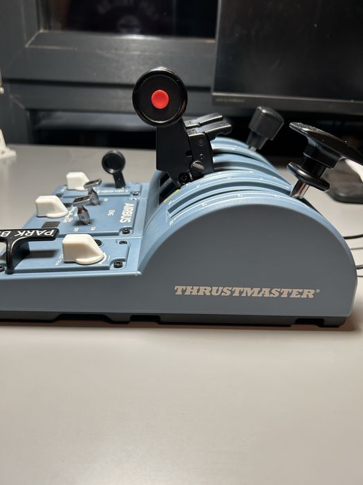 Thrustmaster Airbus Tca Captain pack X. Nou