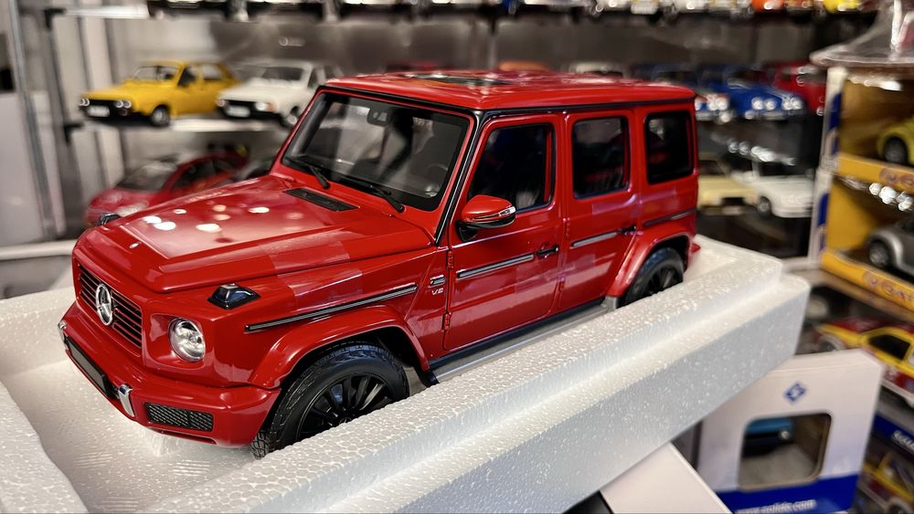 Mercedes-Benz G Class (2020) Minichamps