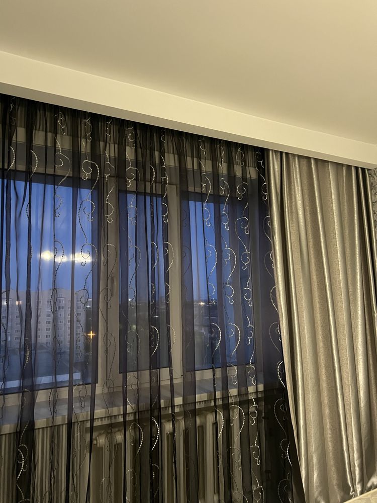 Продам штору 2 м + тюль 9 м