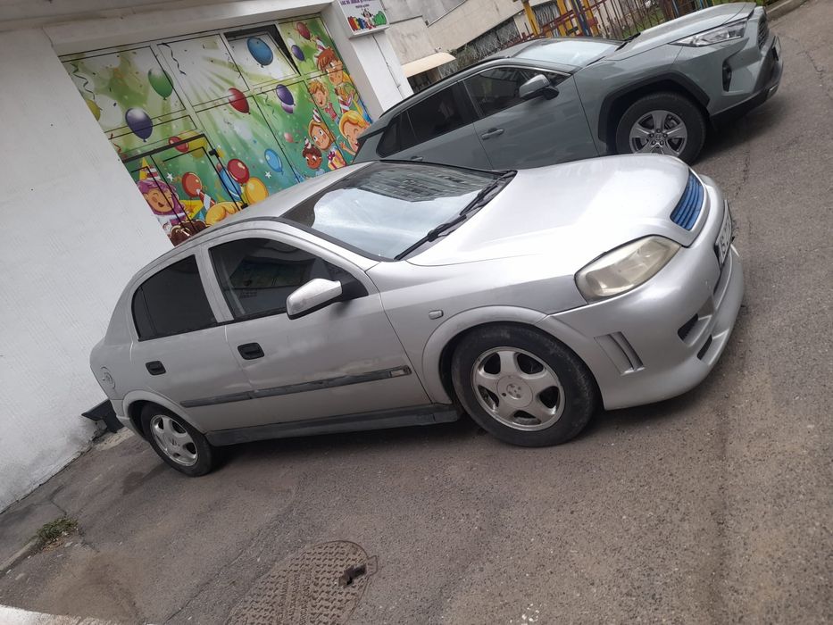 Vand opel astra G defect