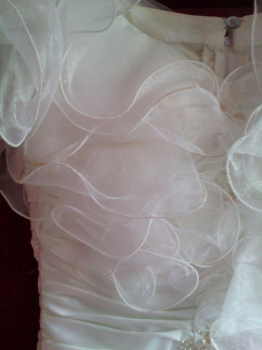 Красива булчинска рокля