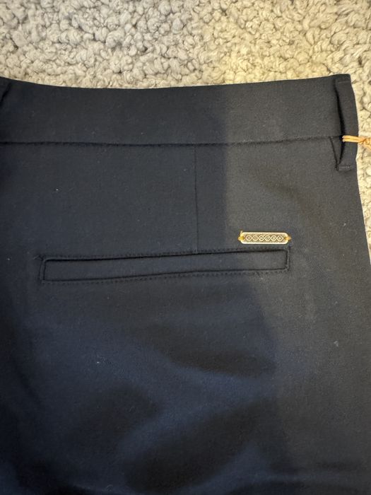 Pantaloni casual BONOBO noi cu eticheta