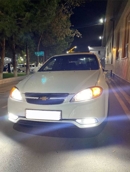 Chevrolet Jentra A/T sotiladi