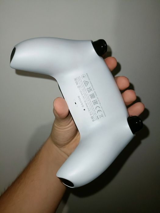 Controller pentru PS5