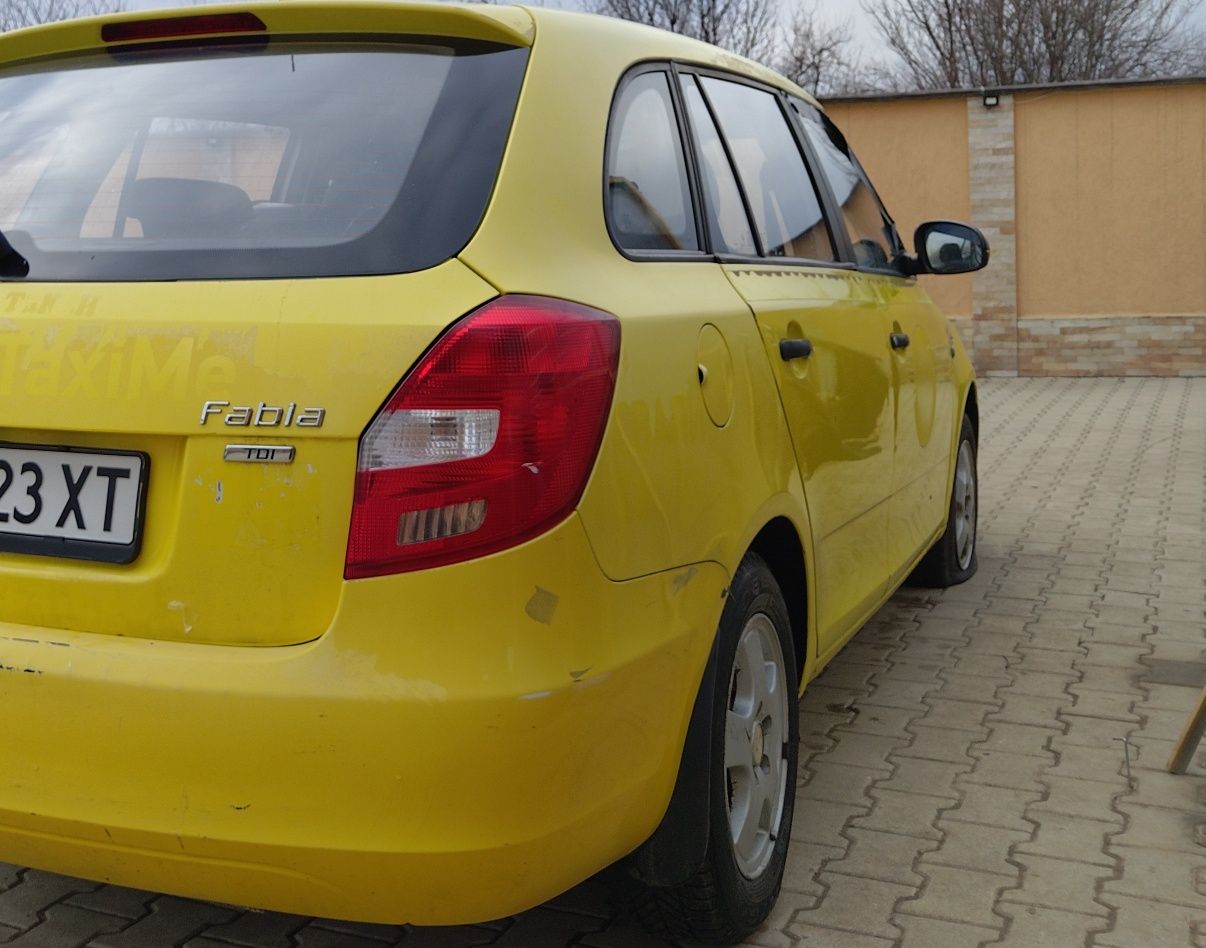 Skoda fabia 1.6 TDI НА ЧАСТИ!!!