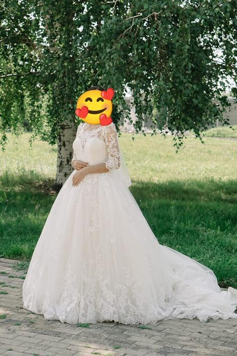 Свадебный көйлек сатылады