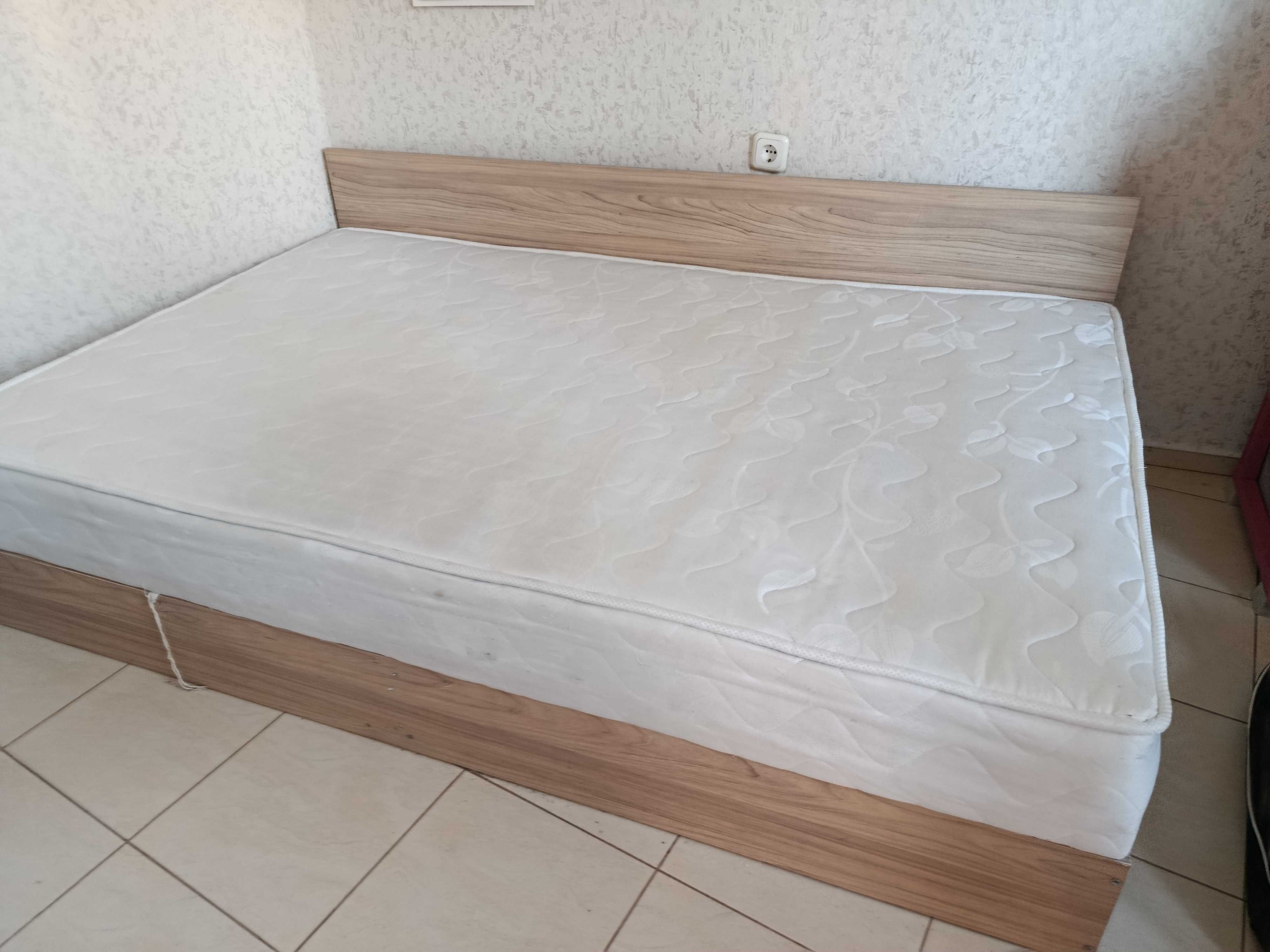 Легло персона и половина с ракла