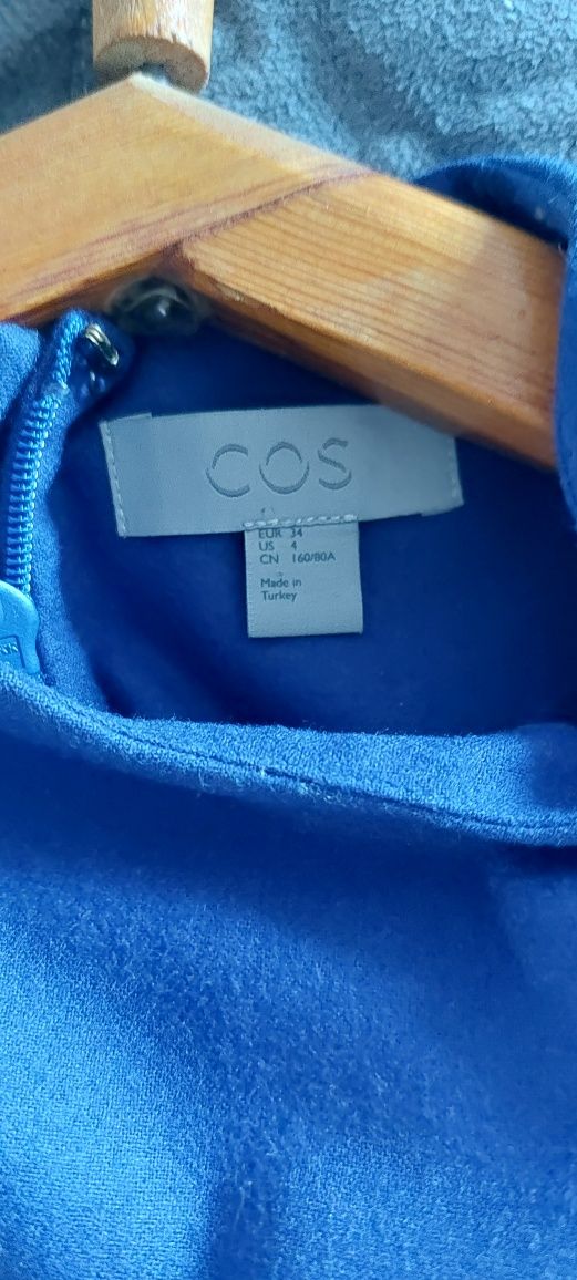 Продам платья французской фирмы COS