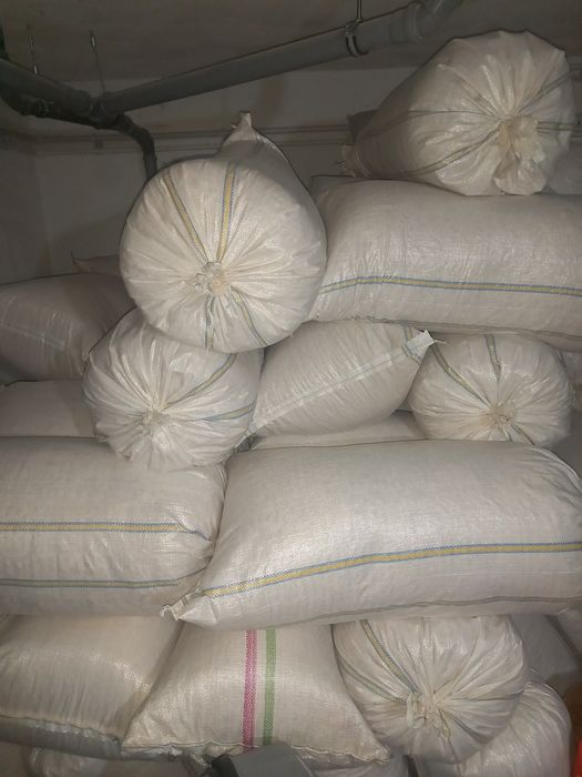 Vindem rumeguș uscat de fag pentru afumat