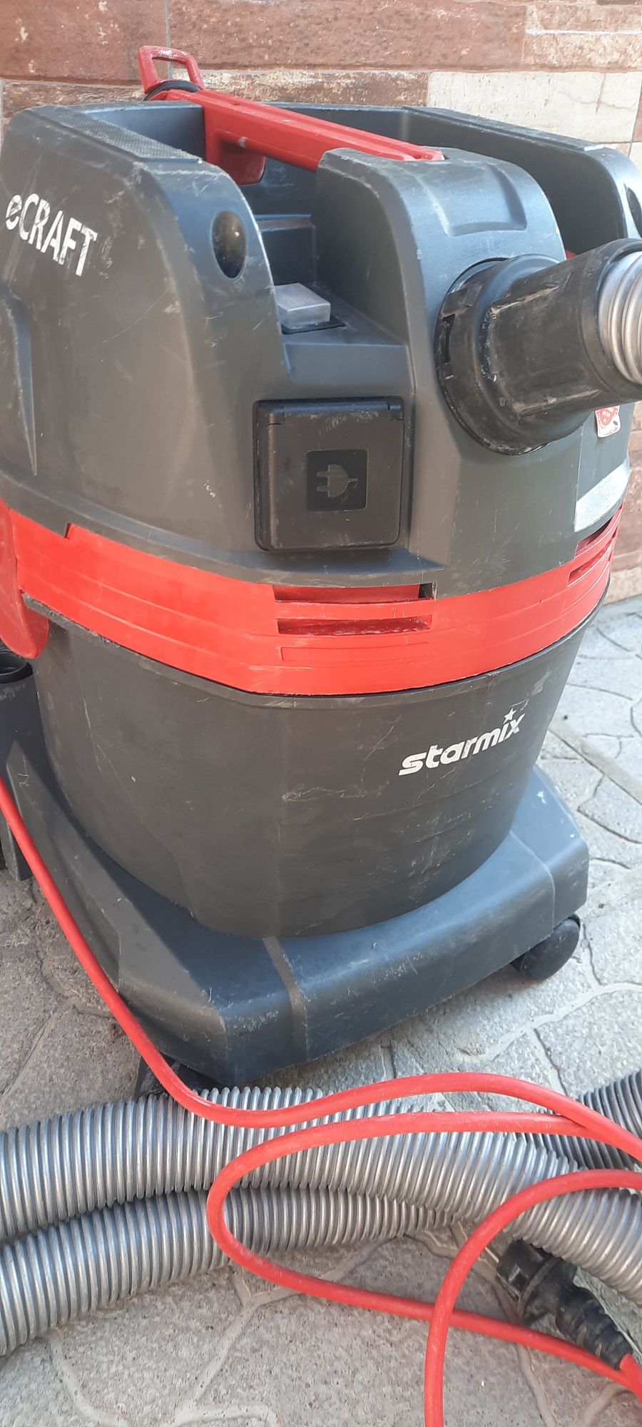 Прахосмукачка Starmix Ecraft  3600W Контакт  Тупалка