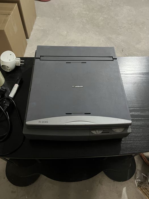 Ксерокс Canon FC204S в рабочем состоянии.