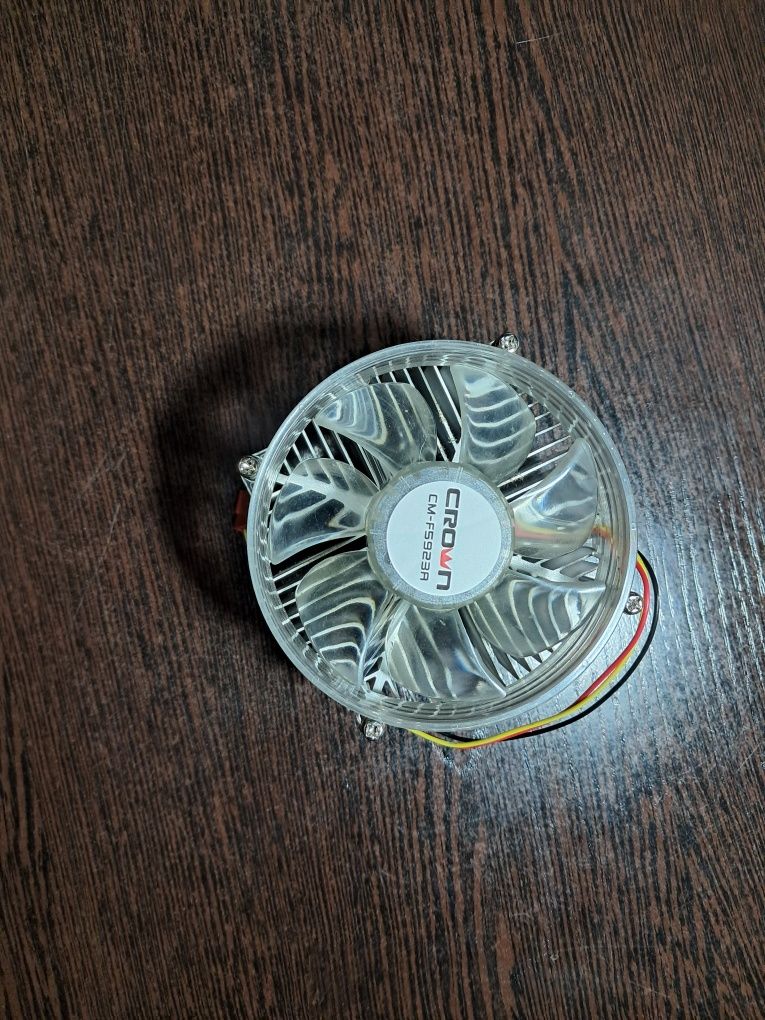 Кулер для процессора Crown CM-F5923A