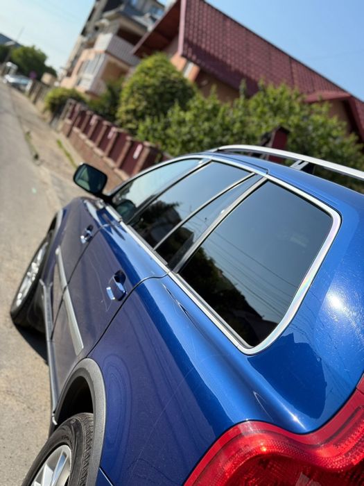 Vând Volvo XC90