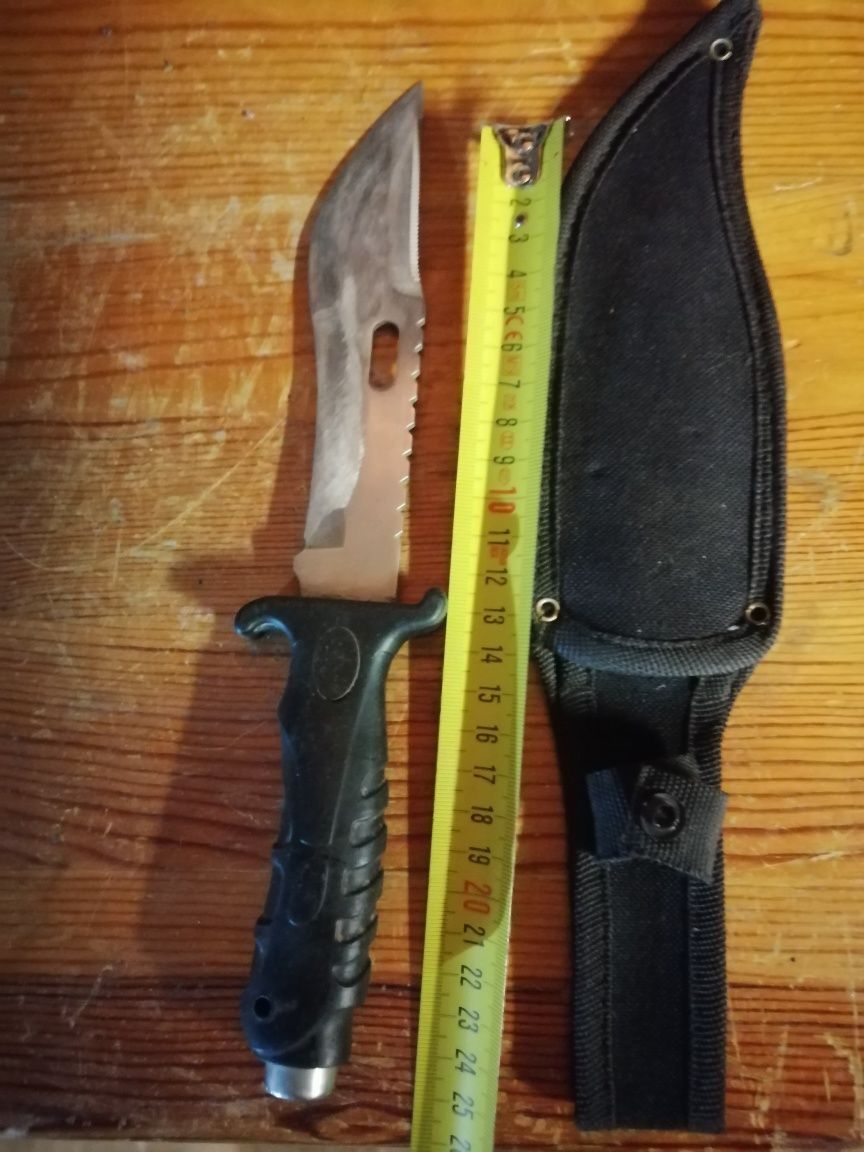 Три ножа за лов и риболов
