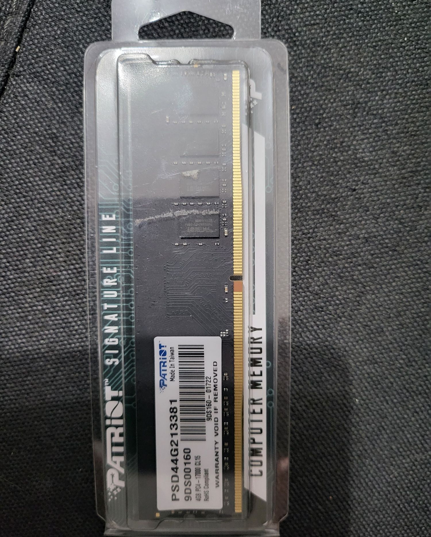 DDR4 Patriot 4GB