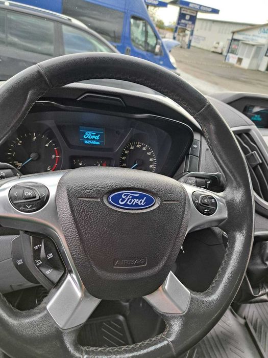 Продавам бус FORD TRANSIT 2.2