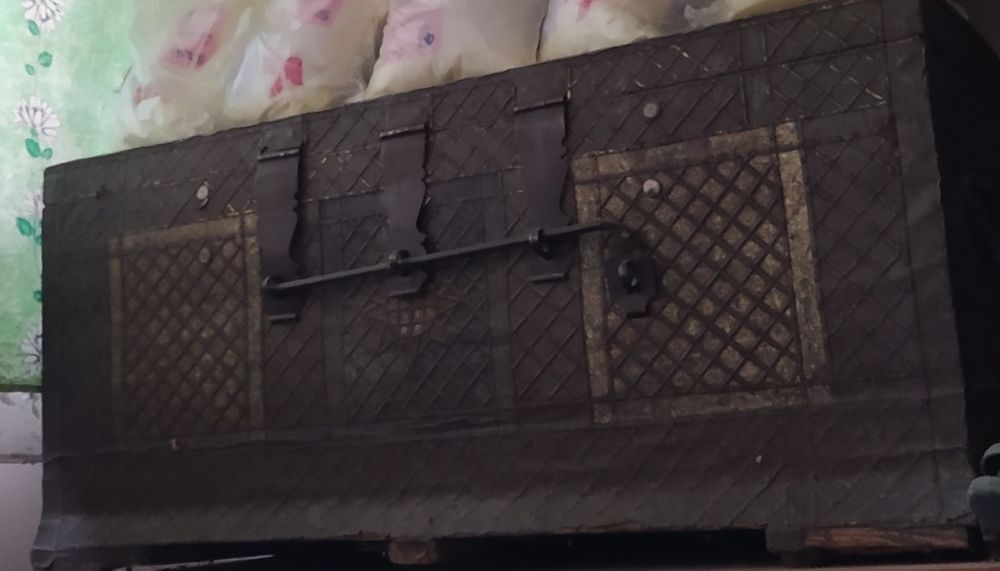 Сундук большой антикварный