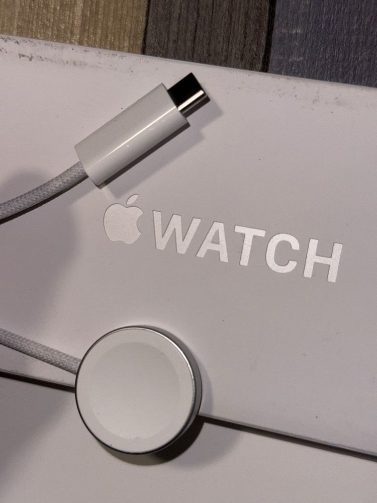 Apple Watch 10, черен, 46MM, M/L