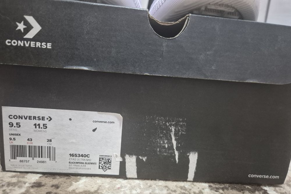 Много леки Converse