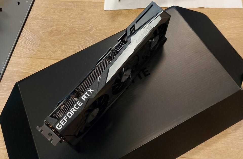 GIGABYTE NVIDIA GeForce RTX 3060 OC 12GB GDDR6 1‎92-bit
