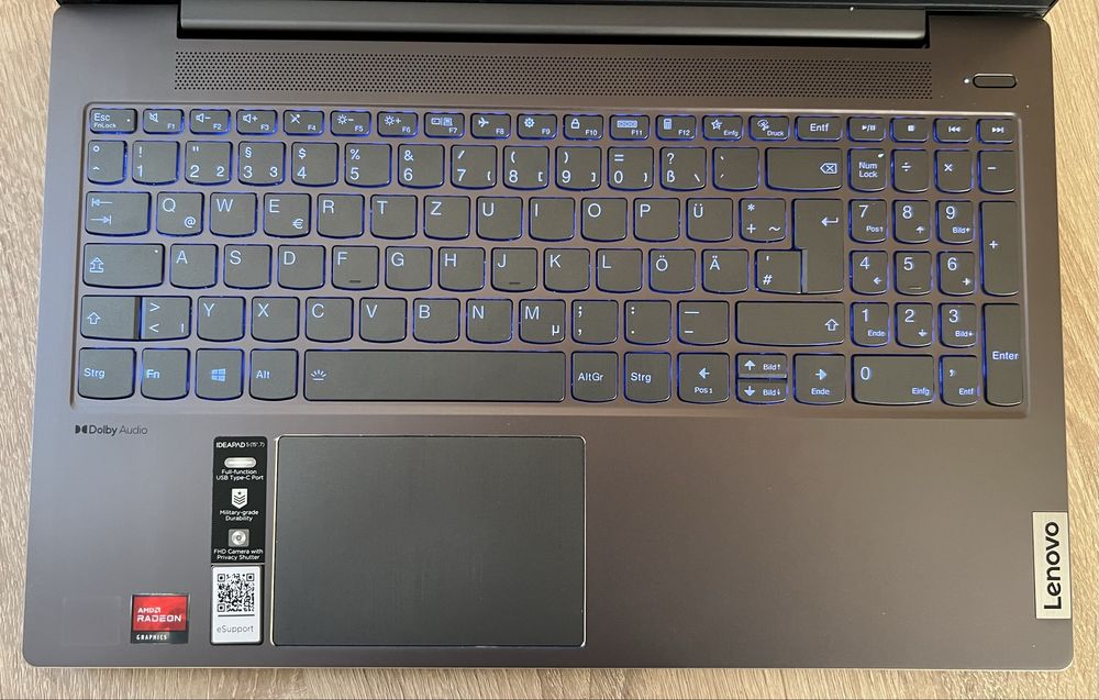 Laptop Lenovo IdeaPad 5 15ABA7 – Ryzen 7 / 16GB / SSD 500GB / Radeon