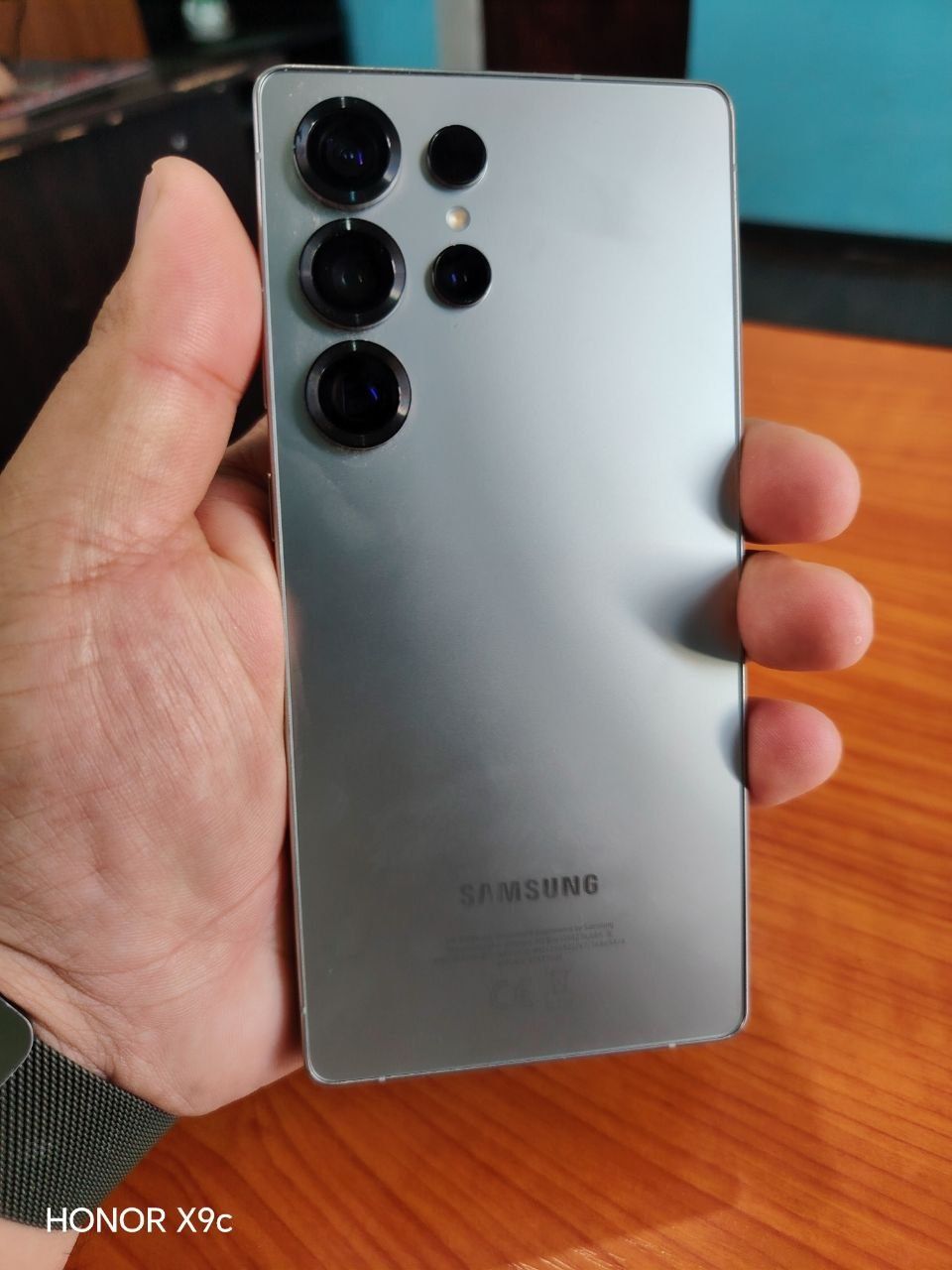 Samsung S 25 ultra Sotiladi