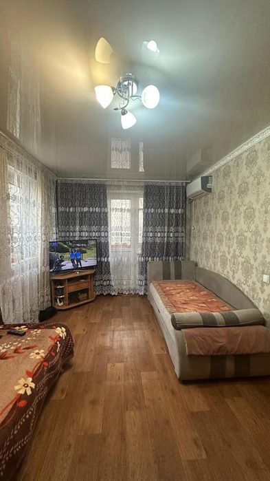 Продам 1кв р-н Каравана 3/5