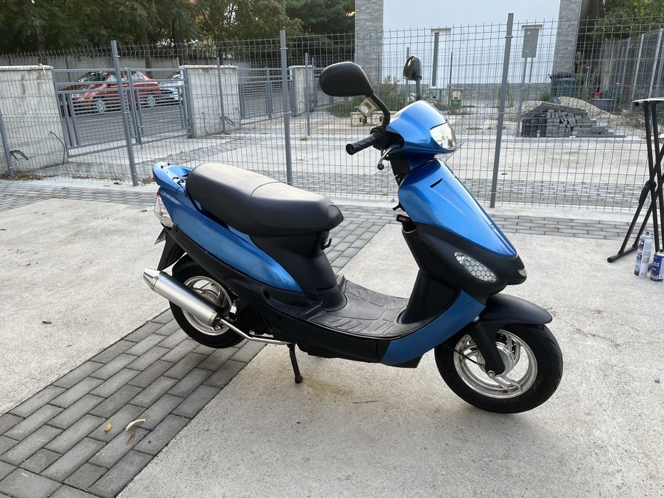 Vând scuter GY6 49cc modificat