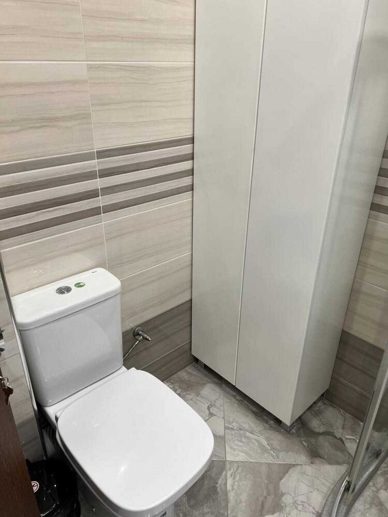 Дава се под наем Тристаен апартамент в Пловдив, Център - 102 кв.м за 650 € - Снимка #11