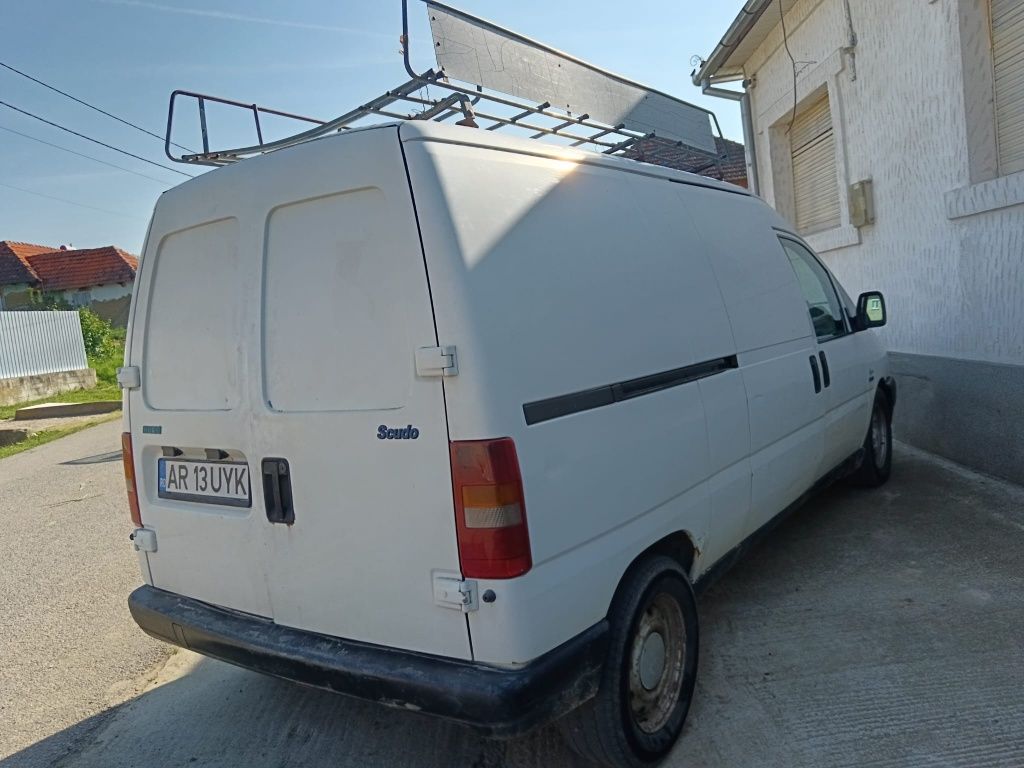 Vând Fiat Scudo an 2002