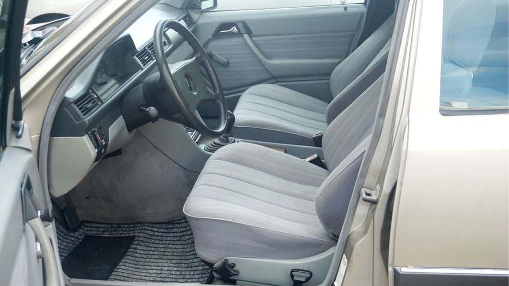 Mercedes W124 2.5D 90hp 1987г