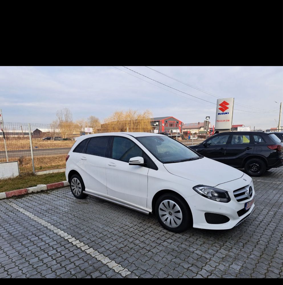 Închiriez VAN 8+1, 7, 8, 9 locuri ,berline, dube, platforma,